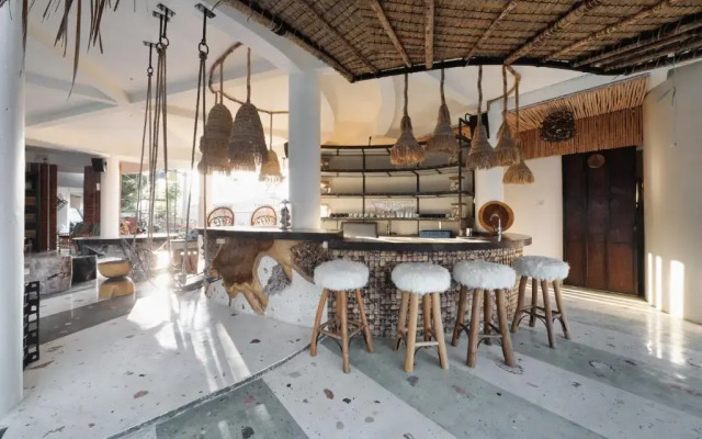 El Tropico Boutique Hotel