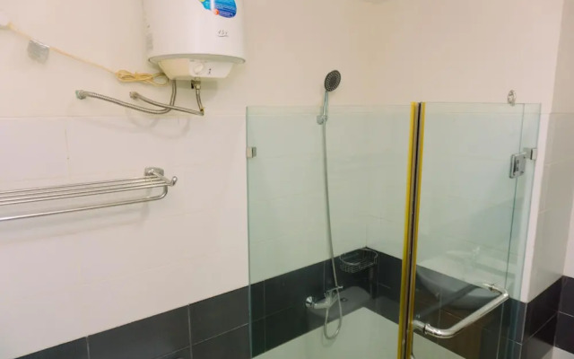Warm And Minimalist 1Br Apartment At Scientia Residence