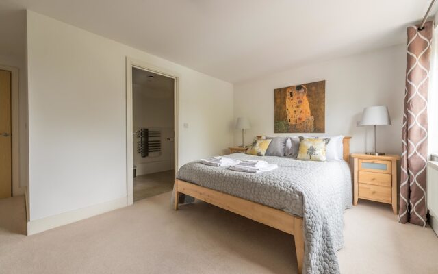 Hampden Apartments - The Beatrice