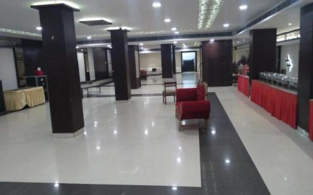 Hotel Aroma Inn