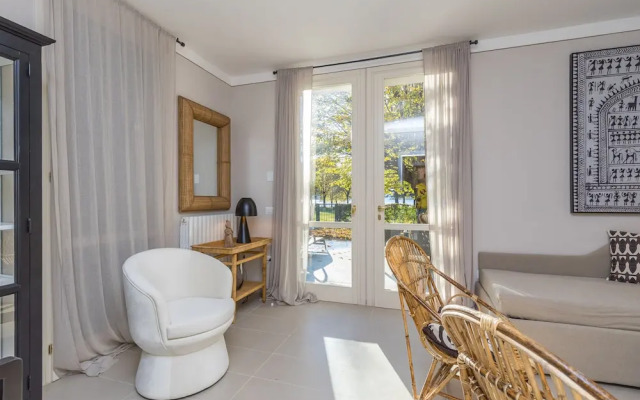 Villa Apartments - Porto Letizia