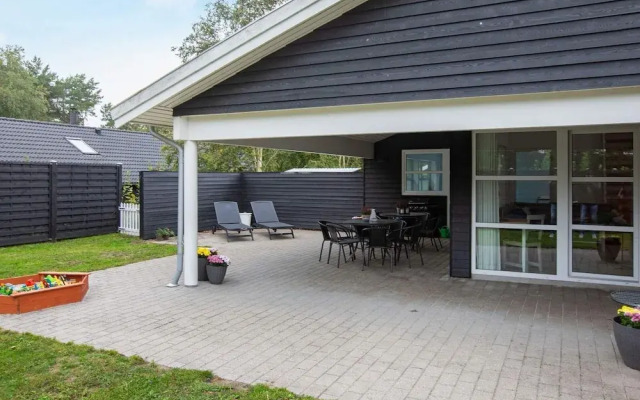 12 Person Holiday Home in Vaeggerlose-by Traum