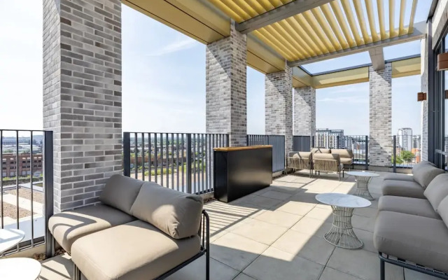 Student Only Winfield Court