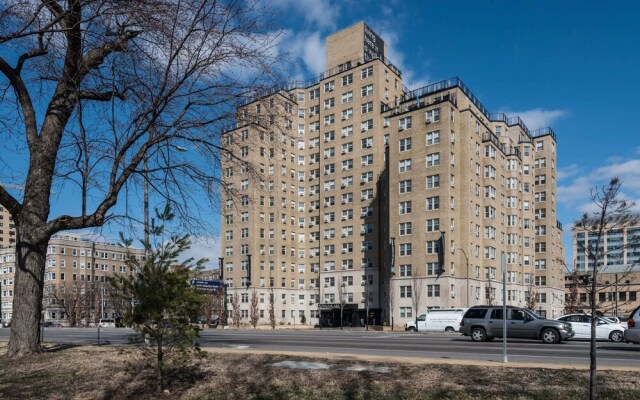 MONTCLAIR - Modern CWE Apts near BJC by Zencity