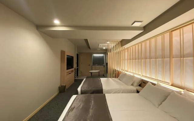 Premium Apart MONday KYOTO GOJO