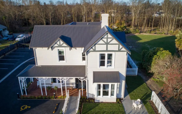 The Vicarage Geraldine