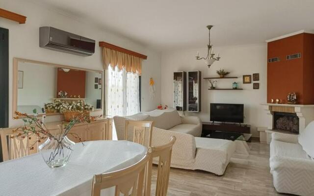 Spacious House in a Quiet Neighbourhood