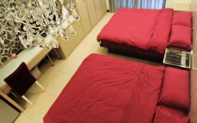 Q Square Apartment D