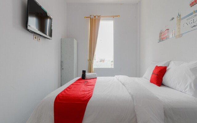RedDoorz Plus near Taman Rasuna Menteng