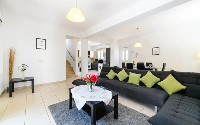 Sirena Bay Villa 7