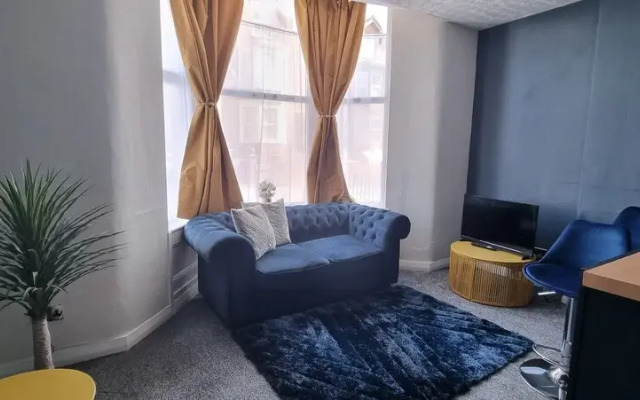 1Bd Winter Garden Gem Close To The Beach