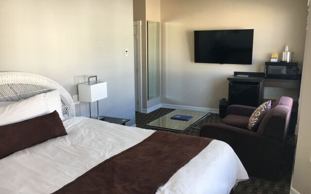 Glenmore Plaza Hotel