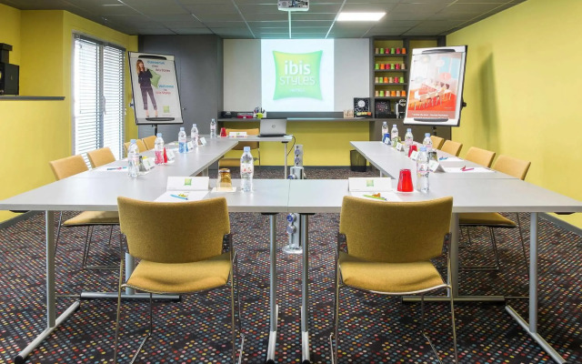 ibis Styles Lyon Confluence