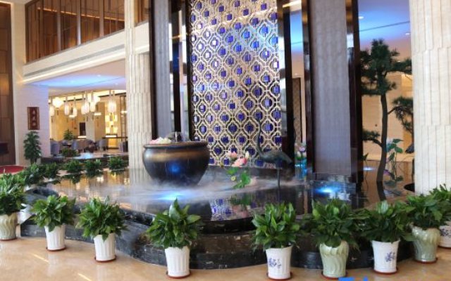 Hot Springs ZhuoRun International Hotel