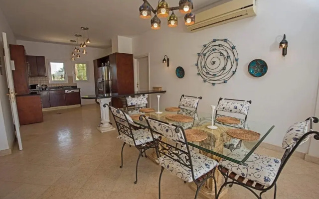 Charming Villa in El Gouna with Pool
