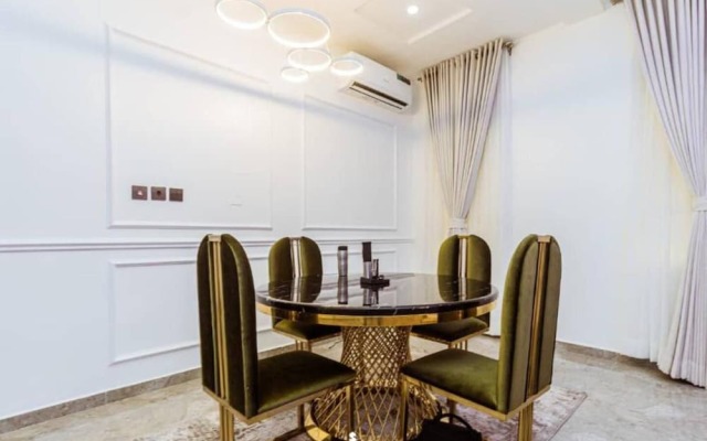 Furnished 4-bed House Lekki Phase 1 Lagos