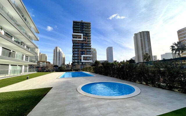 Praia DA Rocha Twins 1 With Pool