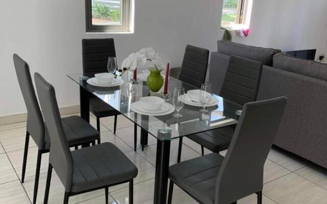 Lovely 2-bedrooms vacation villa with 3 pools