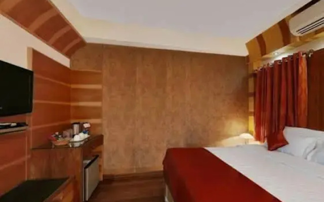 Grandeur Luxury Suites