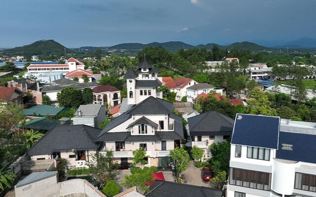 Iris Hill Villa Hue