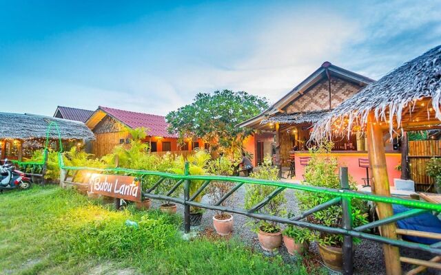 Bubu Lanta Hostel