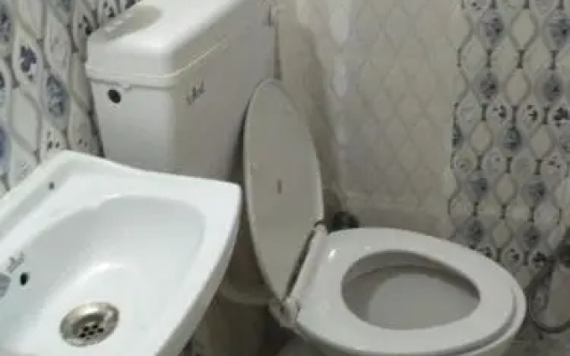 Bliss Hostel Guest House