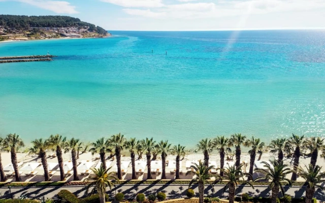 Danai's Secluded Paradise - Azure Coastal Dreams