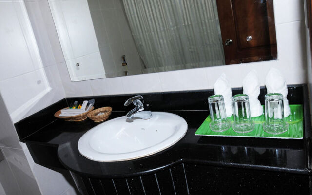 Dara Reang Sey Angkor Boutique