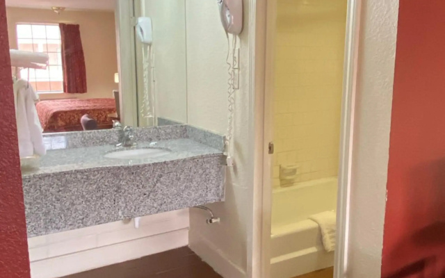Travel Inn Lackland Seaworld