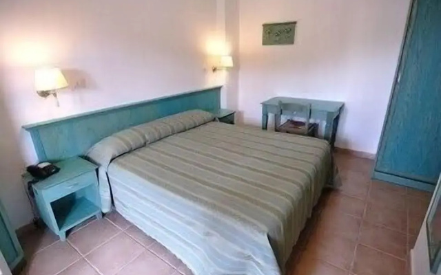 Hotel Club Mezzaluna