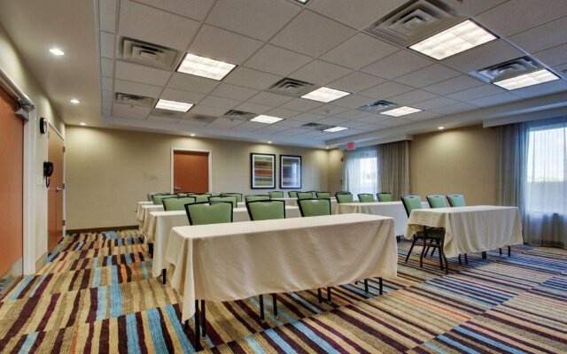 Fairfield Inn & Suites Ottawa Starved Rock Area