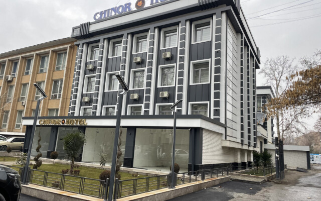 Chinor Hotel