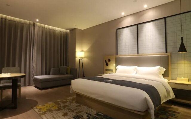 Echarm Hotel Wuhan Jiangxia Zhongbai Plaza