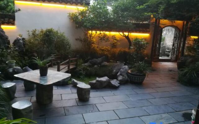 Yaoli Ancient Town Hotel