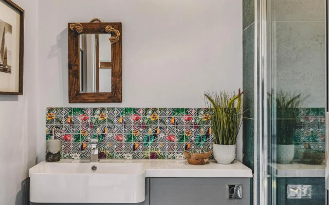 Heron House - Luxury Grand Designs Eco Home