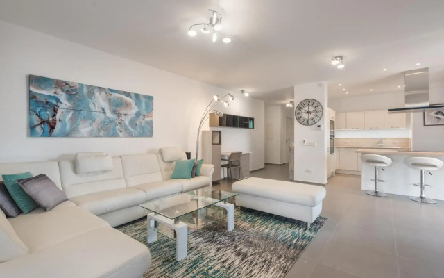 Tinerfe 1-1 DELUXE 2B