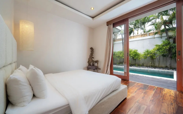 Villa Chloe by Pertama Stay – Guest Rooms – Kuta