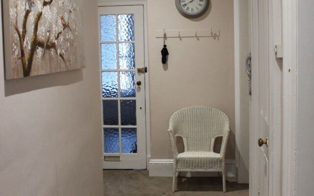 Spacious West End Townhouse