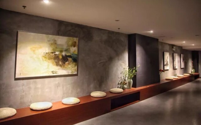 V Hotel Boutique Hotel