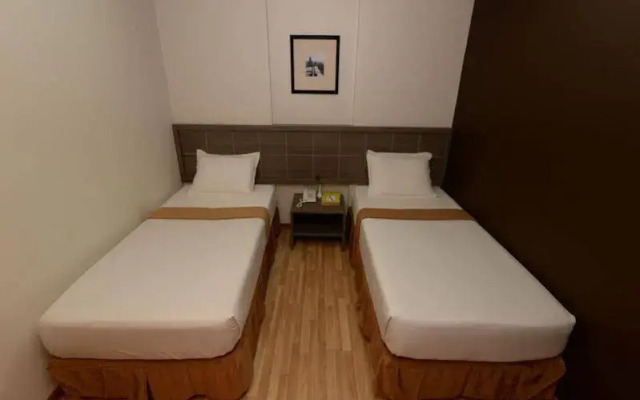 Min Nandar Garden Hotel