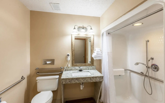 Quality Inn Allen - Plano East