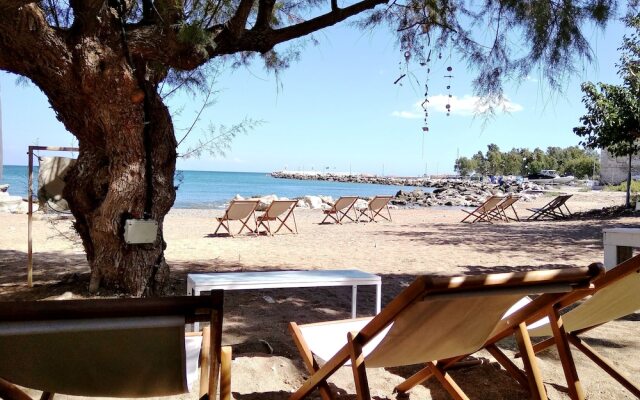 Sarantakis Apartments