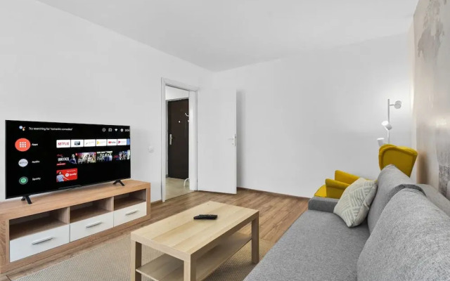 Apartment Turda Close to the Elias