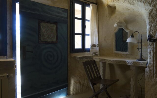 Elkep Evi Cave Hotel