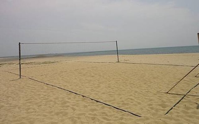 Batu Burok Beach Resort