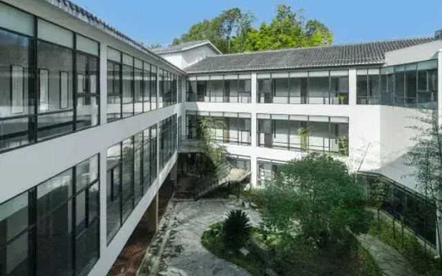 Ankang Wuhu Yuyin Resort Hotel