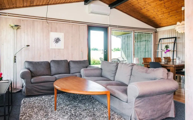 6 Person Holiday Home in Juelsminde