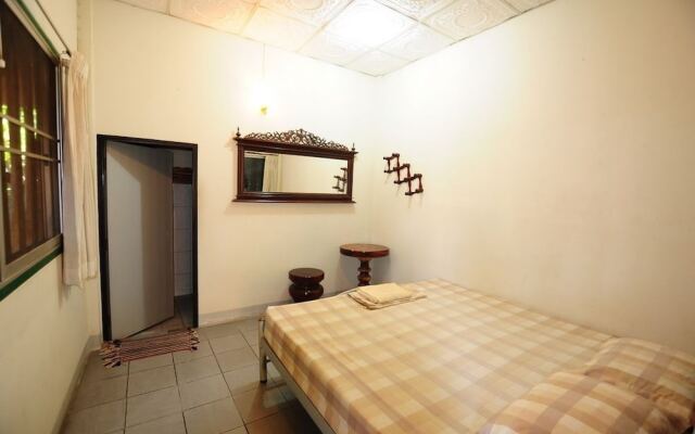 Sukhothai Guest House