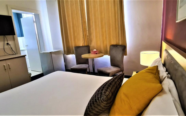 Brunswick Tower Hotel