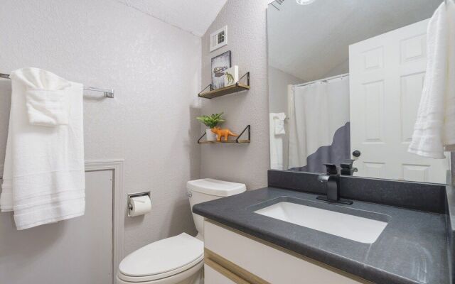 Highland Hideaway - Branson - Local Attractions, On-site Amenities & More!